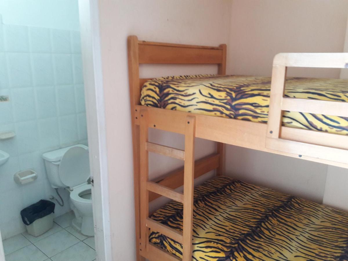 Hostal Haziel Salinas  Luaran gambar